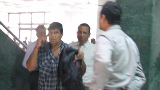 Blanchiment d’argent allégué : Presram Sookur, usurier, a comparu en cour