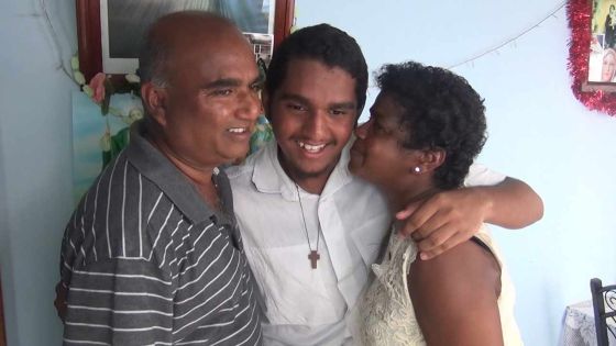 Le lauréat Rony Busviah : «Je suis fier d’être un enfant de Roche-Bois»