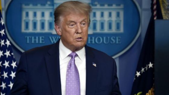 Facebook retire une vidéo de Trump jugée mensongère sur la pandémie