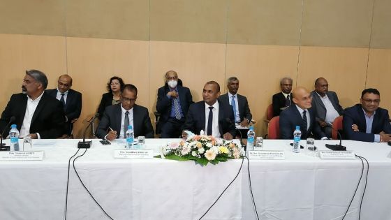 Compensation salariale de Rs 375 : «Nous espérons que cette compensation permettra au pays de prendre son envol pour 2021», dit Padayachy 