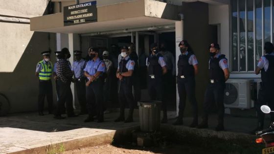 Assassinat de Manan Fakhoo : comparution des suspects sous forte présence policière 