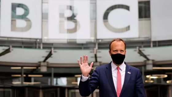 Virus: le variant Delta 40% plus transmissible, dit le ministre britannique de la Santé