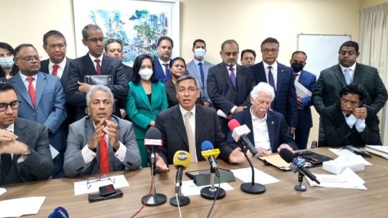 « PNQ censurée » : l’opposition envisage des actions en Cour contre le speaker et le PM