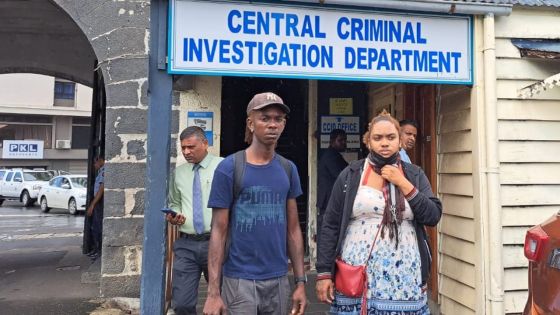 CCID : Stacy Ackbar porte plainte pour négligence médicale