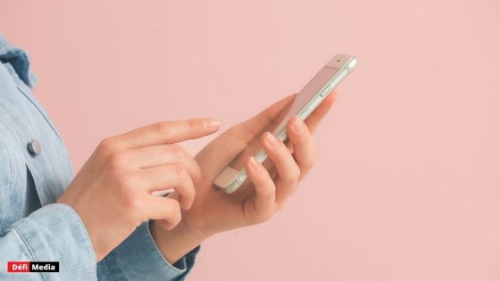 Des escrocs sur les réseaux sociaux : des commerçants sur TikTok pris pour cible