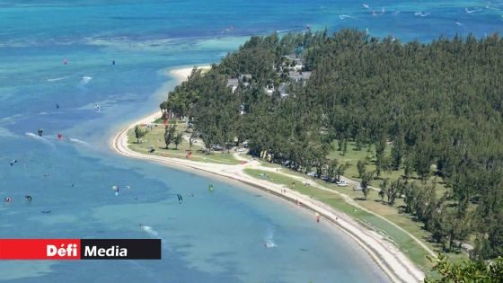 Vol au Morne : des touristes tchèques victimes d'un vol estimé à Rs 200 000