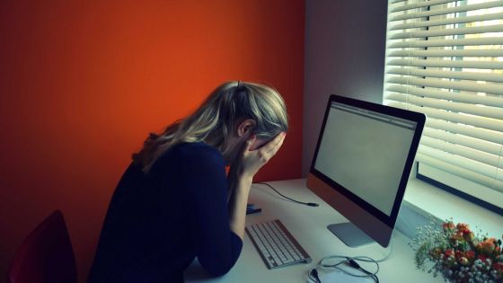 Cyber harcèlement chez les jeunes : Dérives en un clic