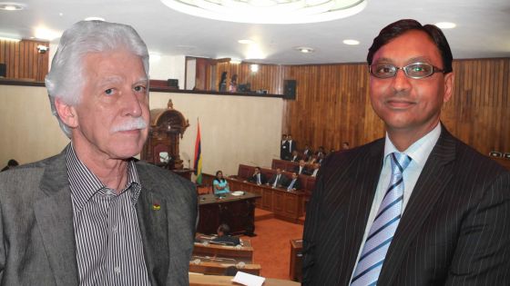 Au Parlement mardi: Empoignade évitée de justesse entre Bérenger et Rutnah