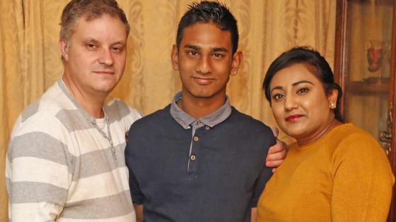 Discrimination alléguée: Un ado autiste débarqué de l’avion