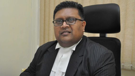 Me Neil Pillay: «Le combat contre la drogue passe par l’éducation…»