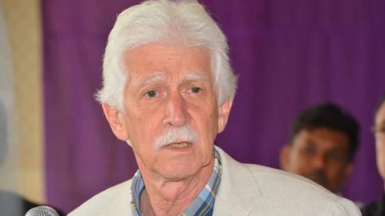 Bérenger: «Lutchmeenaraidoo est complètement farfelu»