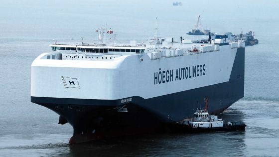 Hoëgh Target: Un bâtiment qui roule sur les eaux