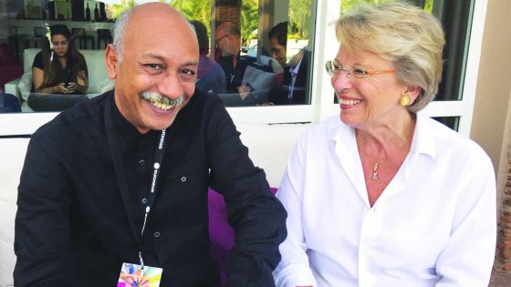 African Cristal Festival: Vino Sookloll fait la promotion de Maurice à l’étranger