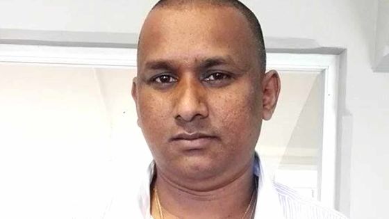 Ajay Bhawaneedeen: «Au début, j’ai dû économiser sou par sou»