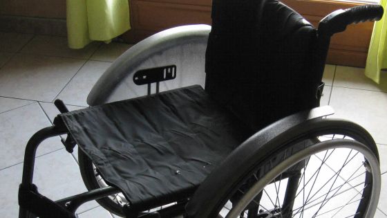Solidarité: elle obtient un fauteuil roulant pour sa mère