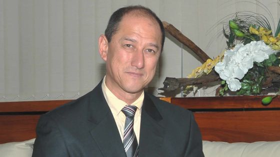 Fonction publique: le ministre veut recruter un expert en relooking