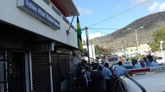 Tentative de vol: trois arrestations