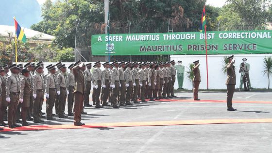 Trafic à l’intérieur de la prison: l’axe détenus-officiers des prisons démontré