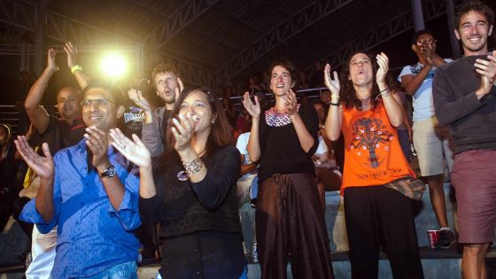 Festival Dombeya: la musique réunit les familles à Mahébourg