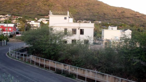 La Preneuse: le coassement des crapauds la rend dépressive