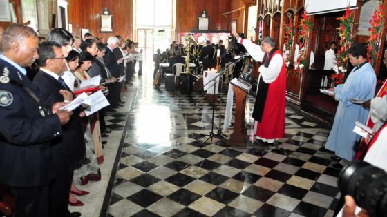 Mgr Ian Ernest propose la création d’un National Forum for Peace