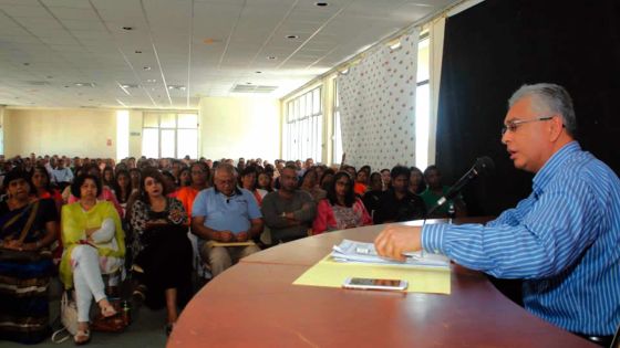 Pravind Jugnauth: «Que Danielle Selvon démissionne comme députée»