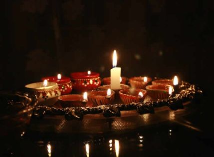 Fête de la lumière: célébrations à l’ère moderne