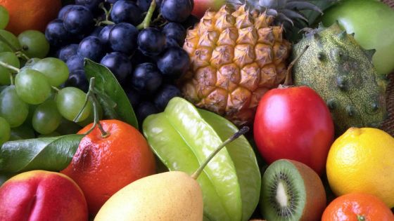 Fruits locaux: chauves-souris, mauvais climat et maladie plombent la récolte