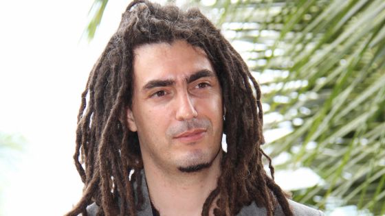 La dureté de travail au soleil: le parcours du combattant de Vigile Hoareau