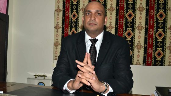 Assad Peeroo quitte le PTr pour intégrer le PMSD