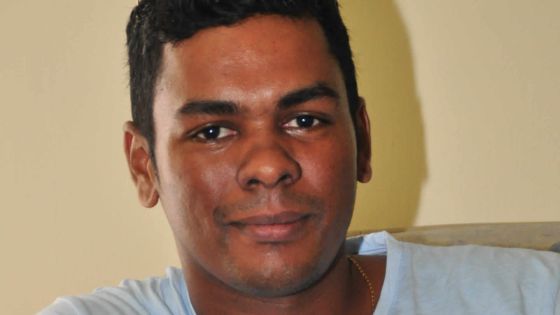 Jovany L’Emplâtre, directeur d’Ink & Sign Ltd: «Je n’ai pas d’employés mais des partenaires»