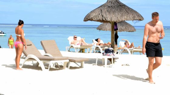 Tourisme: 1,14 million d’arrivées et Rs 49,5 milliards de recettes