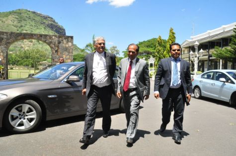 Me Rama Valayden: «Tout porte à croire qu’Anil Bachoo sera libéré vendredi soir»