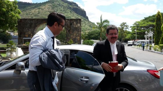 Shakeel Mohamed: «Des paroles, des paroles, rien que des paroles !»