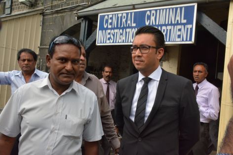 Affaire Gorah-Issac: Shakeel Mohamed devant la justice