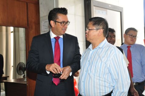 Affaire Gorah-Issac: Shakeel Mohamed s’acquitte de deux cautions