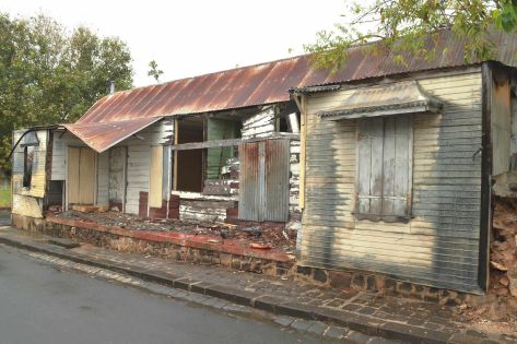 Bâtiments en ruine: indifférence des autorités