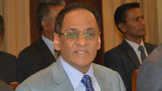 Tripartites 2015: l’État présente sa proposition dans un contexte difficile