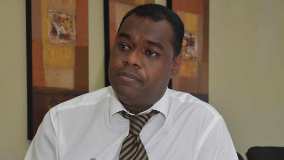 Affaire Infinity BPO: Jean Suzanne réclame Rs 860 000 à Sunil Mohun