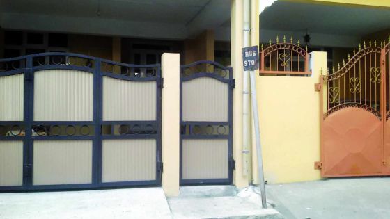 Avenue Maxime Rémy, Roches-Brunes: l’arrêt d’autobus dérange