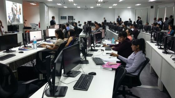 Internet gratuit pour 40 000 «jeunes Mauriciens défavorisés»