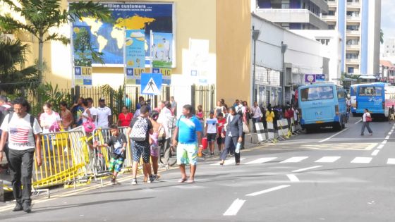 Secteur privé: un employé sur quatre au boulot lundi