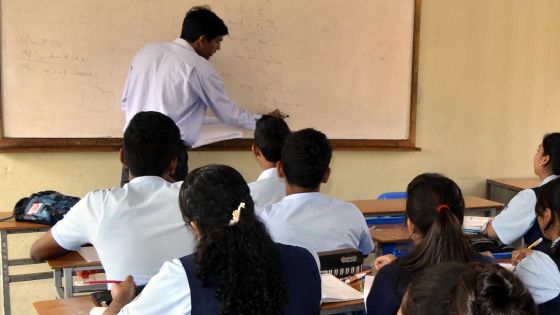 Éducation: l’avenir incertain des collèges privés