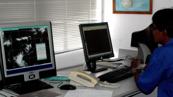 Prem Golaub (directeur adjoint de la météo): «Les cyclones ont tendance à s’intensifier rapidement»