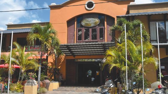 En pleine rue à Fond-du-Sac : condamnée pour avoir volé Rs 450 à un écolier de huit ans