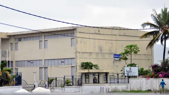 Pollution sonore et atmosphérique: une usine de plastique perturbe des habitants de Bel-Air