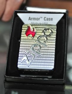 Mahendra Vaghjee: l’étincelle du Zippo