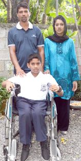 Ahnas Careem, 11 ans: il ne marche pas et arrive à se faire admettre au Royal de Port-Louis