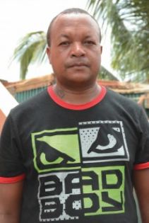 Stenio poignardé au coeur à Bois-Marchand - Francis Collet: «Je ne suis rien sans mon jumeau»