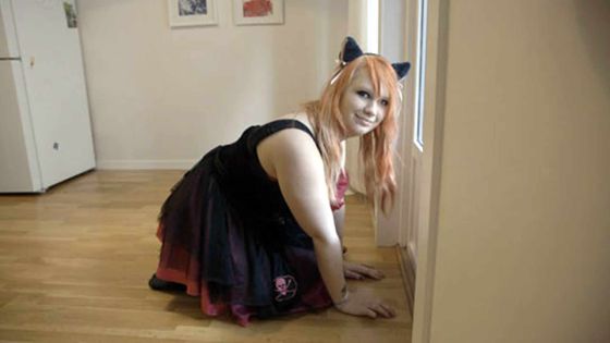 Une Norvégienne de 20 ans affirme être un chat